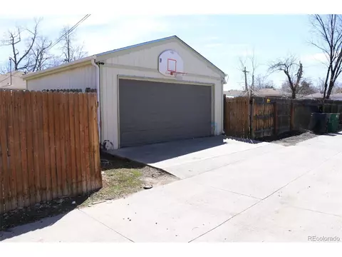 2035 Lima St, Aurora, CO 80010 photo 16