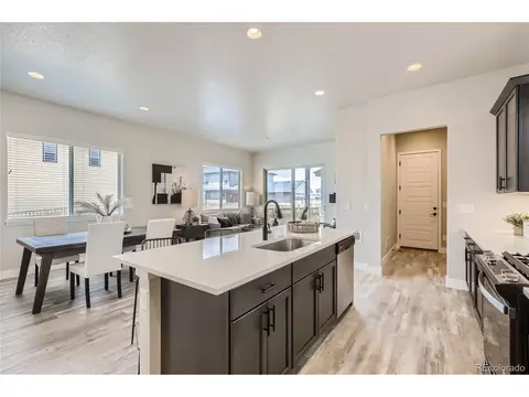 20857 E 59th Ave, Aurora, CO 80019 photo 8