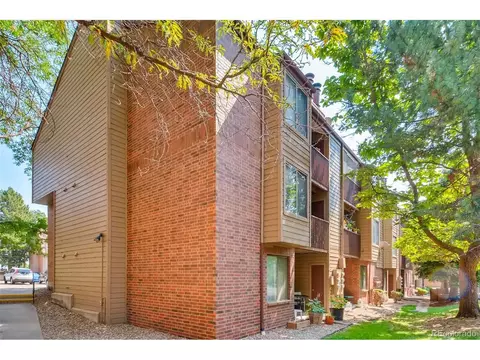 226 Wright St #305, Lakewood, CO 80228 photo 2