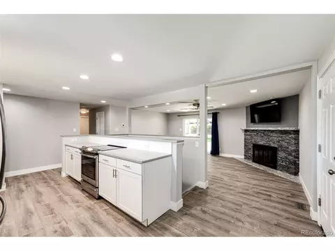 620 E Fremont Ave, Centennial, CO 80122 photo 5