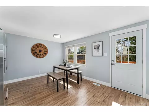5031 Upton Ct, Denver, CO 80239 photo 9