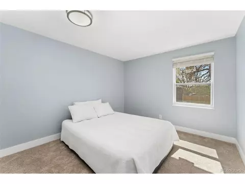 5031 Upton Ct, Denver, CO 80239 photo 11