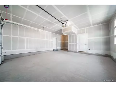 Undisclosed, Aurora, CO 80019 photo 37