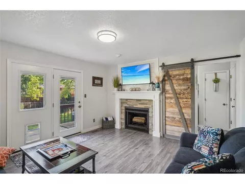 644 Munson Ct, Berthoud, CO 80513 photo 5