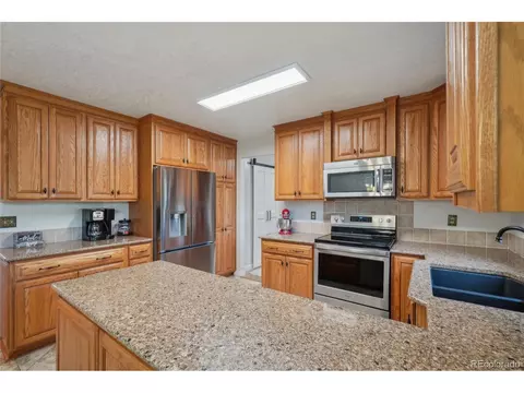 644 Munson Ct, Berthoud, CO 80513 photo 10