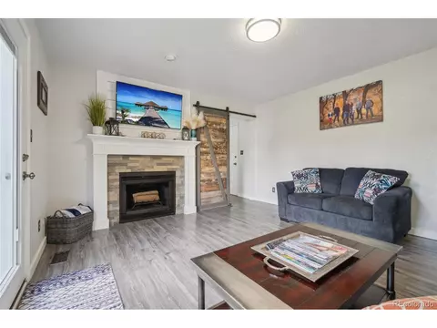644 Munson Ct, Berthoud, CO 80513 photo 6
