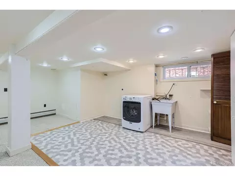 910 Madison St, Denver, CO 80206 photo 21