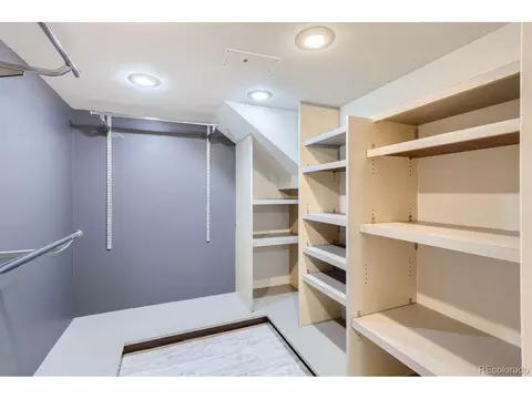 910 Madison St, Denver, CO 80206 photo 22