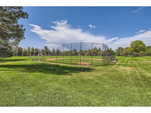 910 Madison St, Denver, CO 80206 photo 30