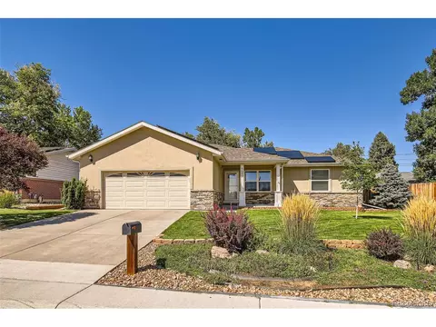 6689 W 70th Ave, Arvada, CO 80003