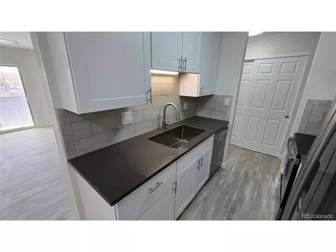 100 E Highline Cir #307, Centennial, CO 80122