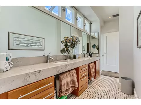 2707 E 4th Ave, Denver, CO 80206 photo 19