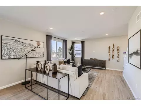 12453 E 100th Pl, Commerce City, CO 80022 photo 6