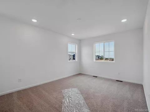 45909 Wood Thrush Ave, Bennett, CO 80102 photo 11