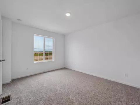 45909 Wood Thrush Ave, Bennett, CO 80102 photo 20