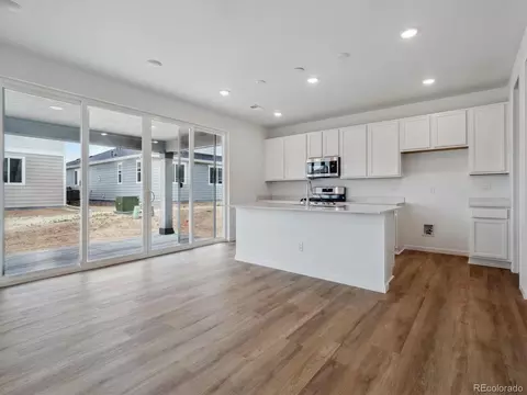 45909 Wood Thrush Ave, Bennett, CO 80102 photo 9