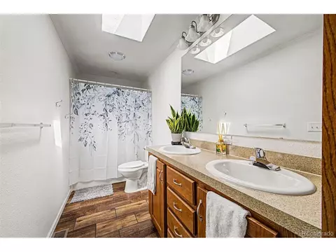 Bath - 574 4th St, Bennett, CO 80102 photo 1 of 3