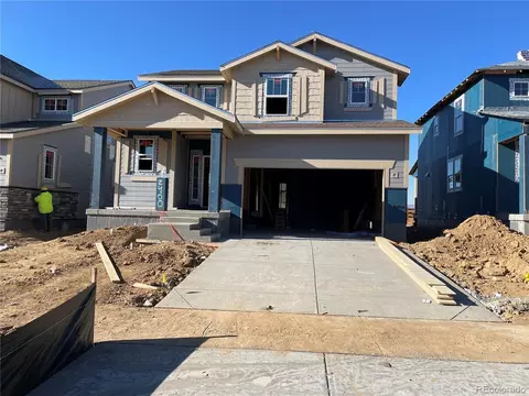 2400 Crescent Cir, Erie, CO 80516