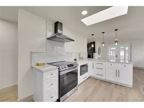 Undisclosed, Arvada, CO 80002 photo 17