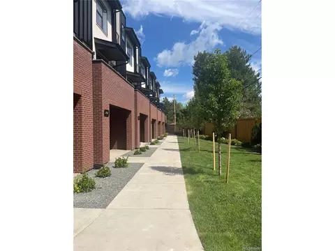 2134 Applewood Dr, Lakewood, CO 80215