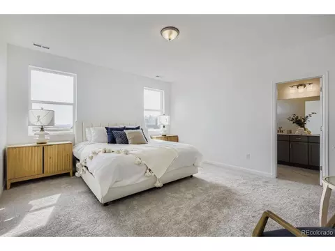 54968 E 28th Ave, Strasburg, CO 80136