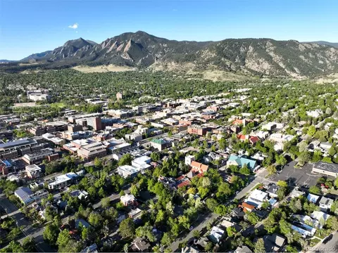 View/Area - 2238 15th St, Boulder, CO 80302 photo 3 of 5