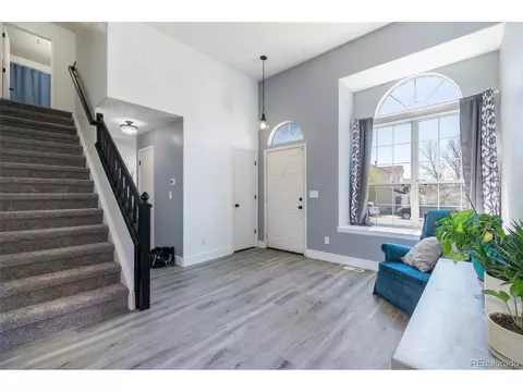 19223 E Linvale Pl, Aurora, CO 80013 photo 2
