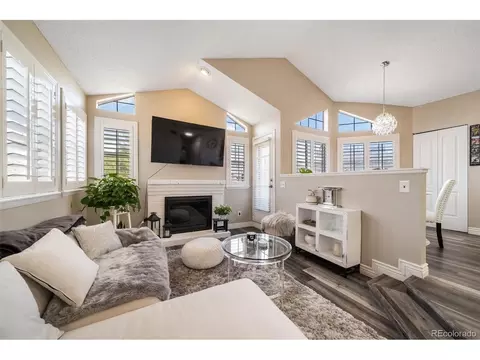 4760 S Wadsworth Blvd #H207, Littleton, CO 80123