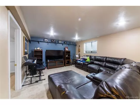 Undisclosed, Aurora, CO 80013 photo 33