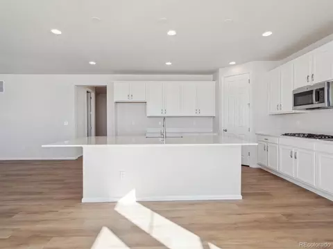 24540 E 36th Ave, Aurora, CO 80019 photo 9