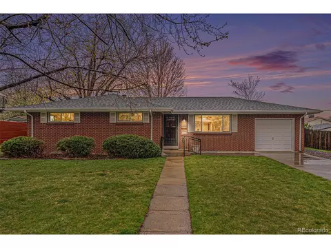 6613 Independence St, Arvada, CO 80004