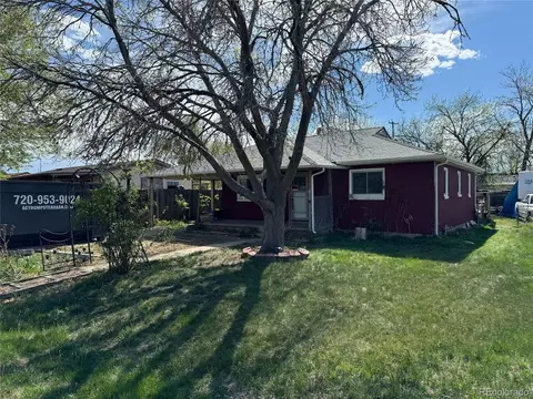 1985 Blackhawk St, Aurora, CO 80011