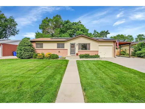 6633 Moore St, Arvada, CO 80004