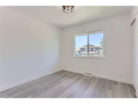 8090 E Linvale Pl, Denver, CO 80231 photo 15