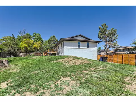 8090 E Linvale Pl, Denver, CO 80231 photo 25