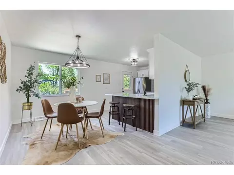 8090 E Linvale Pl, Denver, CO 80231 photo 11