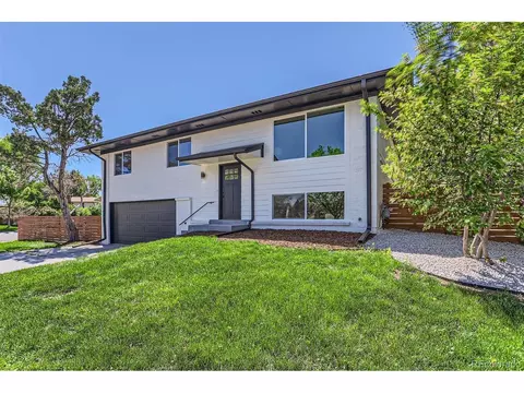 8090 E Linvale Pl, Denver, CO 80231 photo 3
