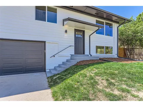 8090 E Linvale Pl, Denver, CO 80231 photo 4