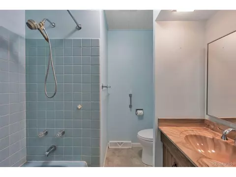 6902 E Baker Pl, Denver, CO 80224 photo 10