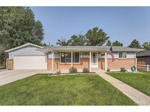 1575 S Cape St, Lakewood, CO 80232