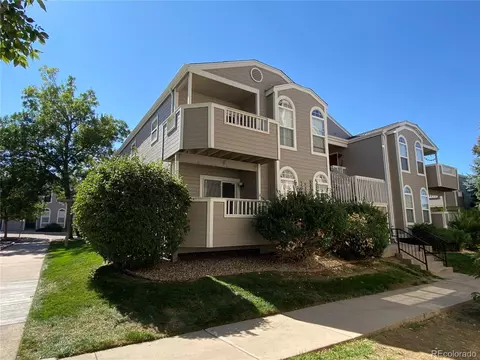 5708 W Asbury Pl #102, Lakewood, CO 80227