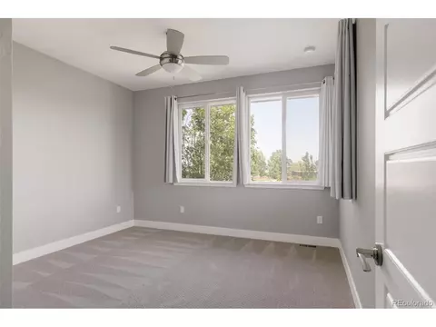 Bedroom - 8910 Beekman Pl, Denver, CO 80238 photo 4 of 5