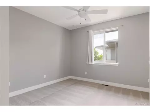 Bedroom - 8910 Beekman Pl, Denver, CO 80238 photo 5 of 5