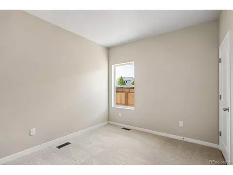48140 Shetland Dr, Bennett, CO 80102 photo 6