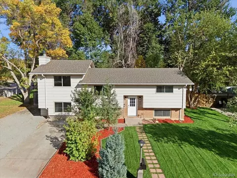 466 Fox St, Longmont, CO 80504