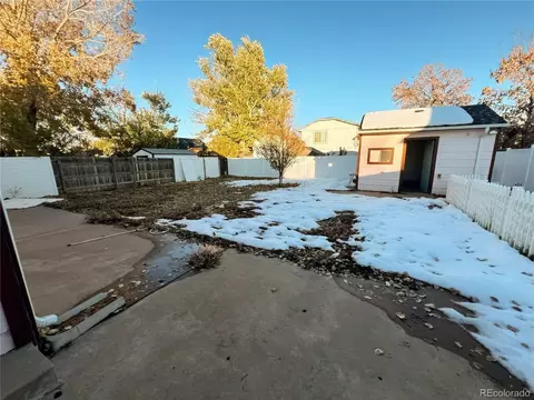 230 Coolidge Ct, Bennett, CO 80102 photo 9