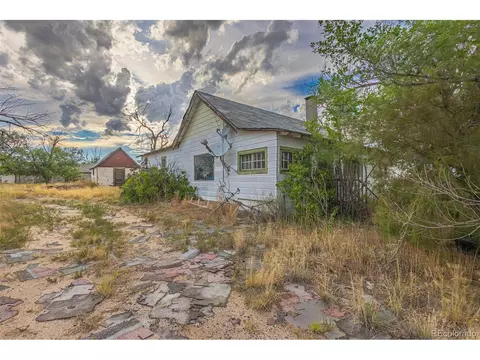 38355 Shear Rd, Yoder, CO 80864