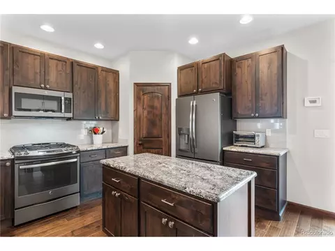 808 13th St, Berthoud, CO 80513 photo 9