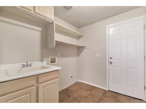 5550 E 118th Ave, Thornton, CO 80233 photo 18