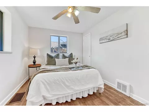 3394 Oneida St, Denver, CO 80207 photo 11